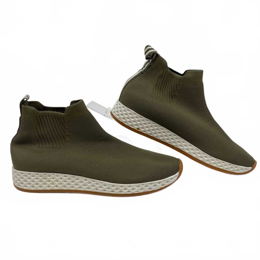 Urban Sport by J/Slides Green Knit Slip-On Sneakers | Women’s Size 7